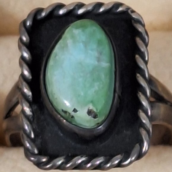 Size 6.5 Sterling Silver Manassa Turquoise Ring, Vintage Navajo Antique Jewelry - Picture 6 of 12
